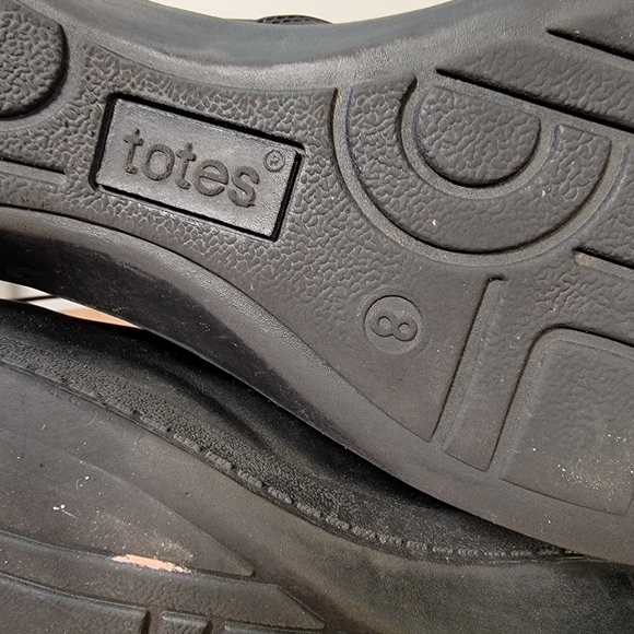 Totes Jonie Womens Black Waterproof Winter Boots Front Zip Insulated Size 8 - Picture 14 of 17